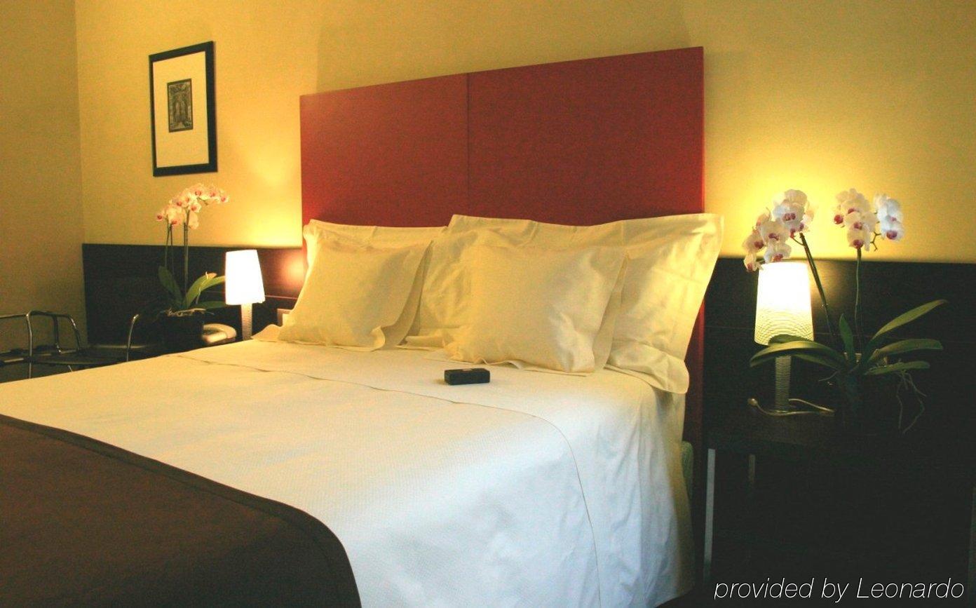 מילאנו Hotel Colombia חדר תמונה